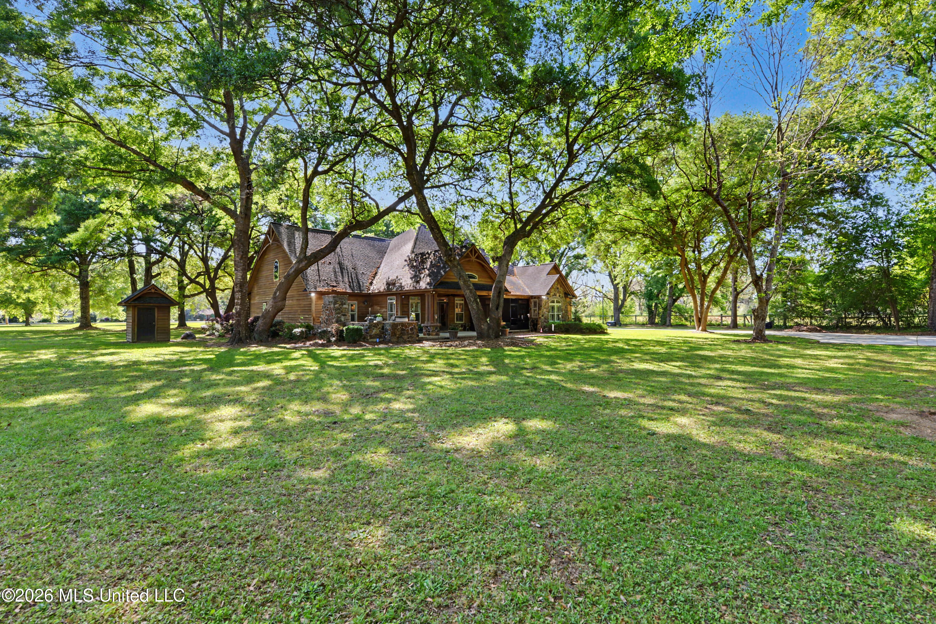 17713 Highway 613 Moss Point, MS 39562 - Photo 3 of 39 IMG_0068