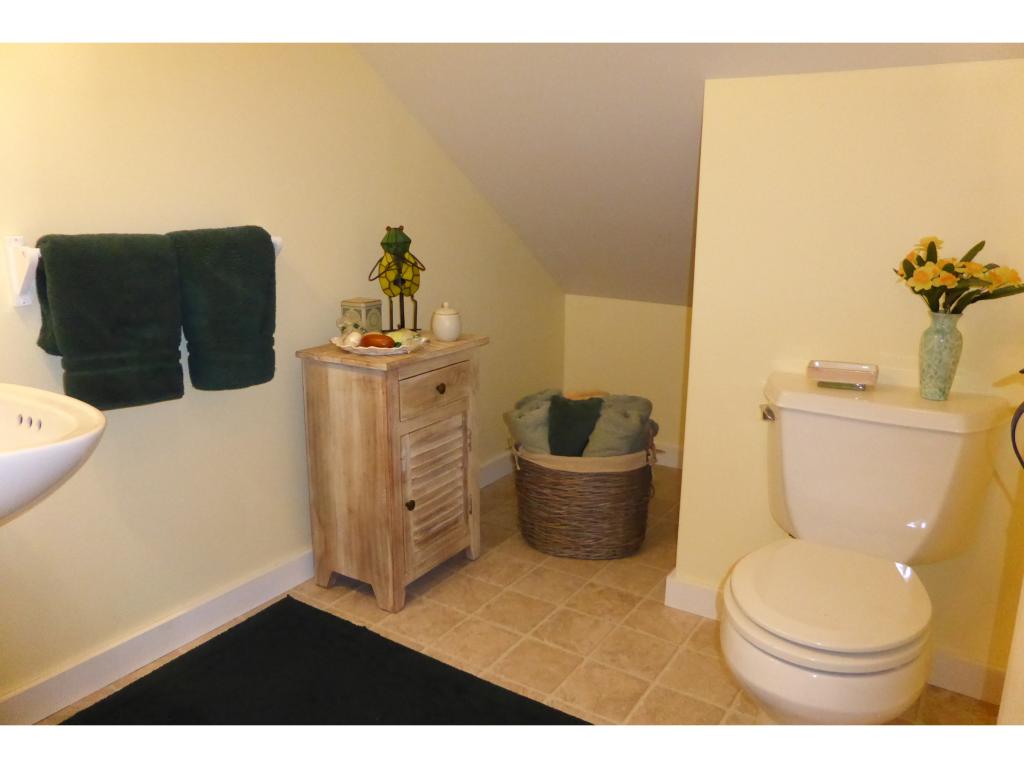 2368 Chapel Road Bennington, VT 05201 - Photo 27 of 35 Gallery Image 27