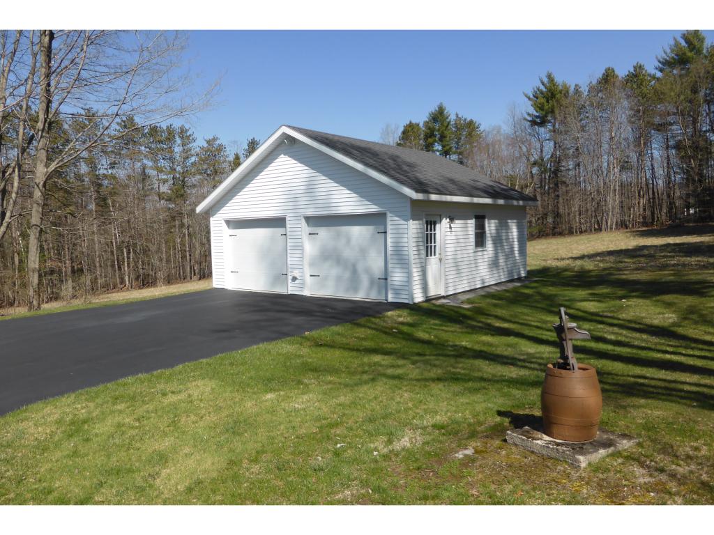 2368 Chapel Road Bennington, VT 05201 - Photo 32 of 35 Gallery Image 32