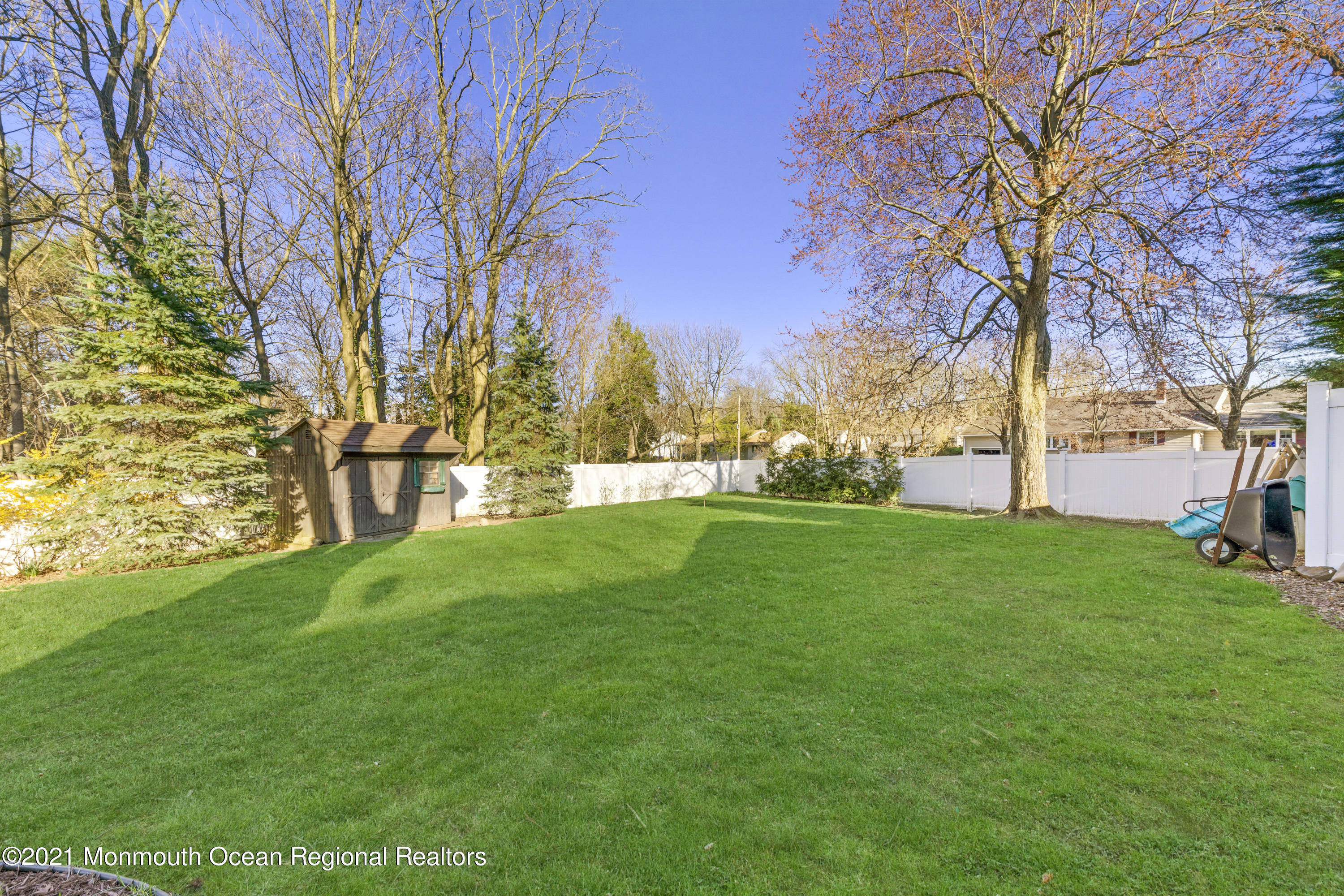 32 Chestnut Ridge Road Holmdel, NJ 07733 - Photo 24 of 24 Huge Backyard