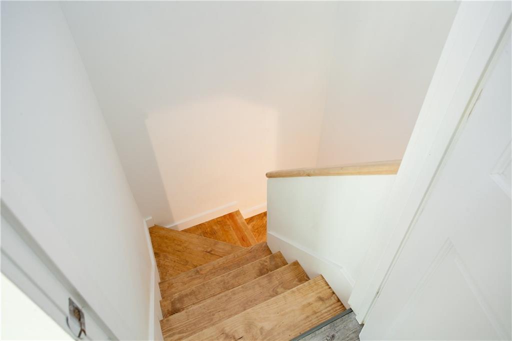 304 Valley Road North Berwick, ME 03906 - Photo 21 of 35 Downstairs leads to the in-law...