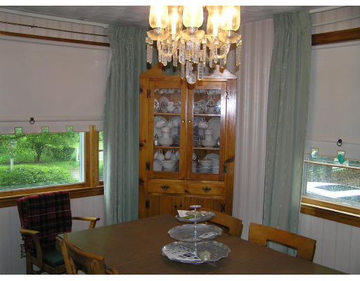 46 Lindor Road North Reading, MA 01864 - Photo 7 of 8 Gallery Image 7