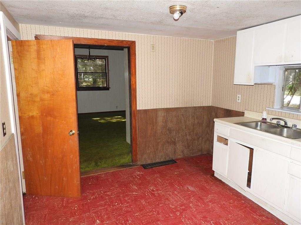 367 Unionville Road Butler, PA 16001 - Photo 8 of 23