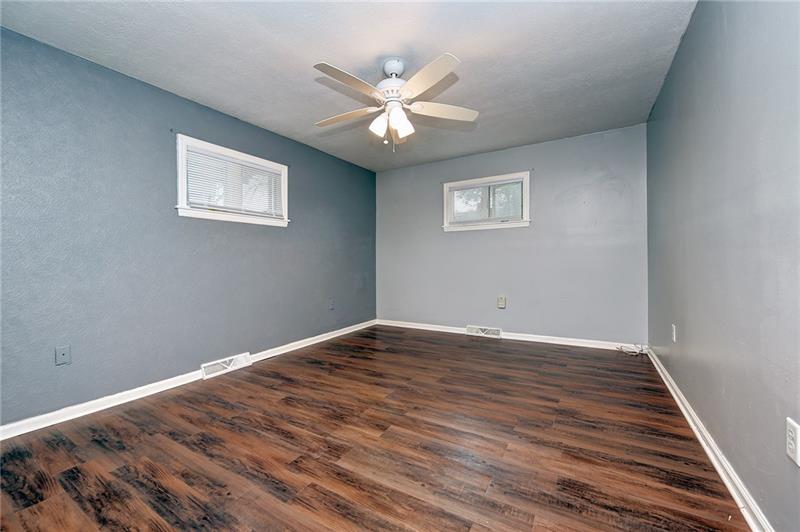 1038 Ohio Avenue Monaca, PA 15061 - Photo 13 of 25