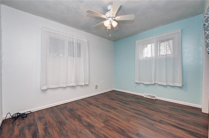 1038 Ohio Avenue Monaca, PA 15061 - Photo 16 of 25
