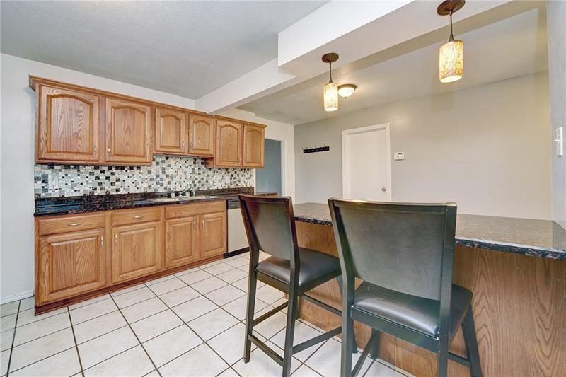 1038 Ohio Avenue Monaca, PA 15061 - Photo 5 of 25