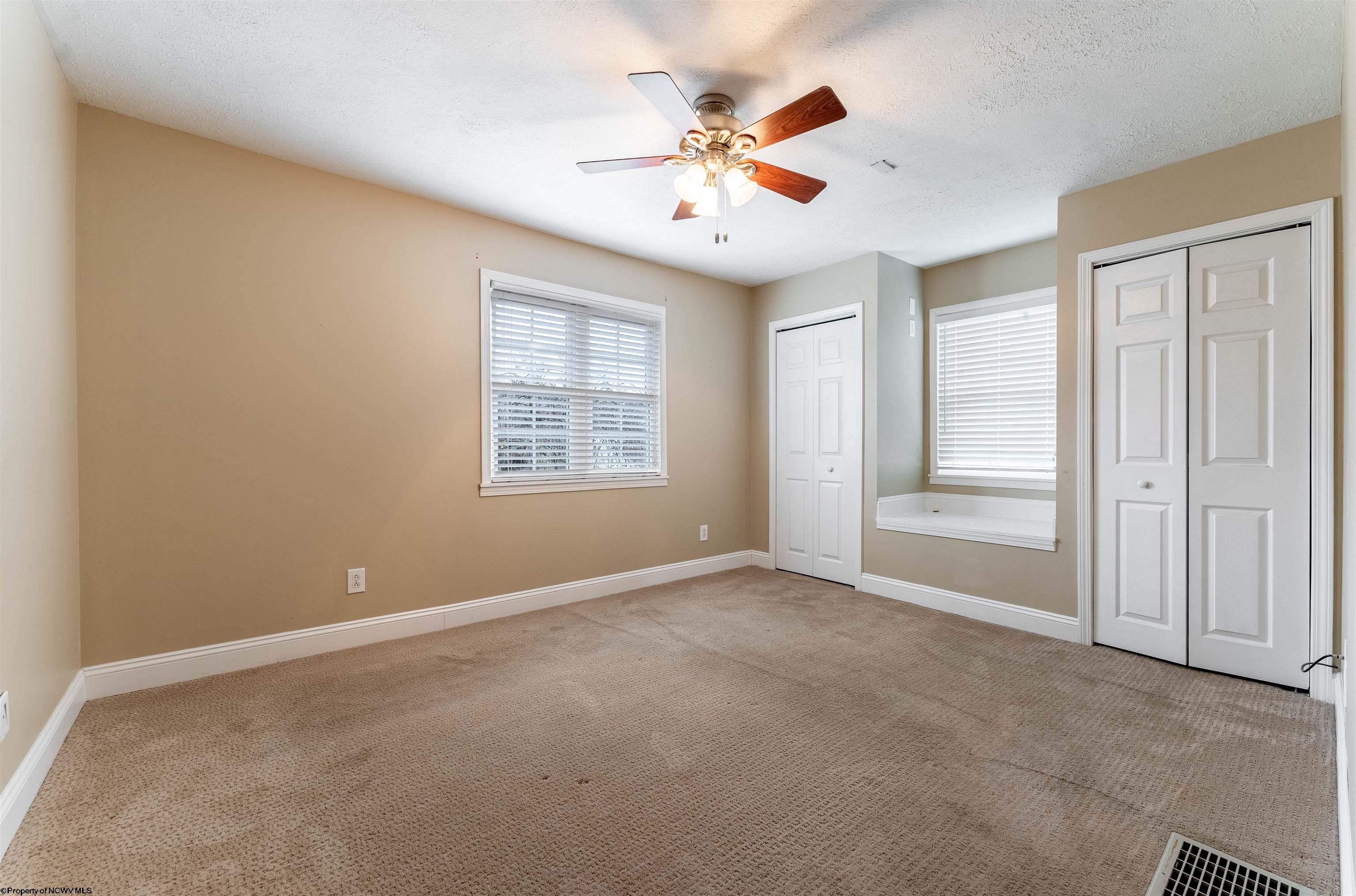 466 Sunset Beach Road Morgantown, WV 26508 - Photo 8 of 24 Gallery Image 8