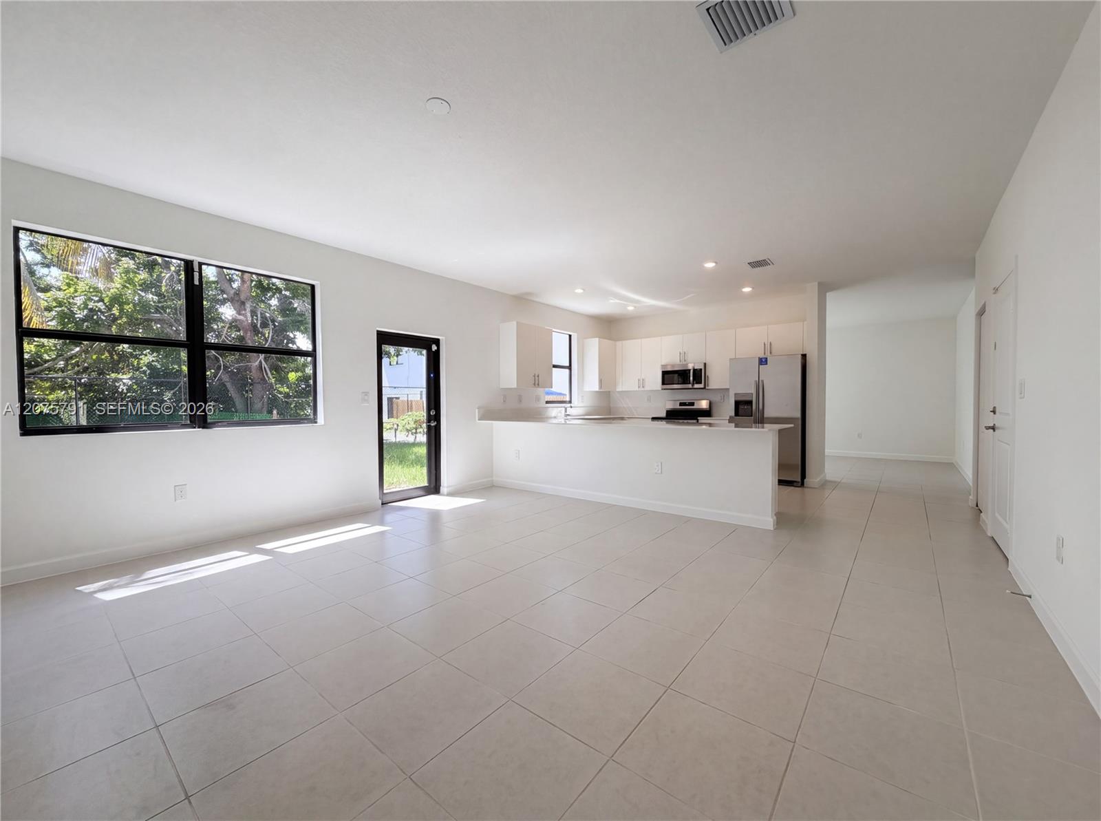 13020 Southwest 221st St Road Goulds, FL 33170 - Photo 3 of 25 Gallery Image 3