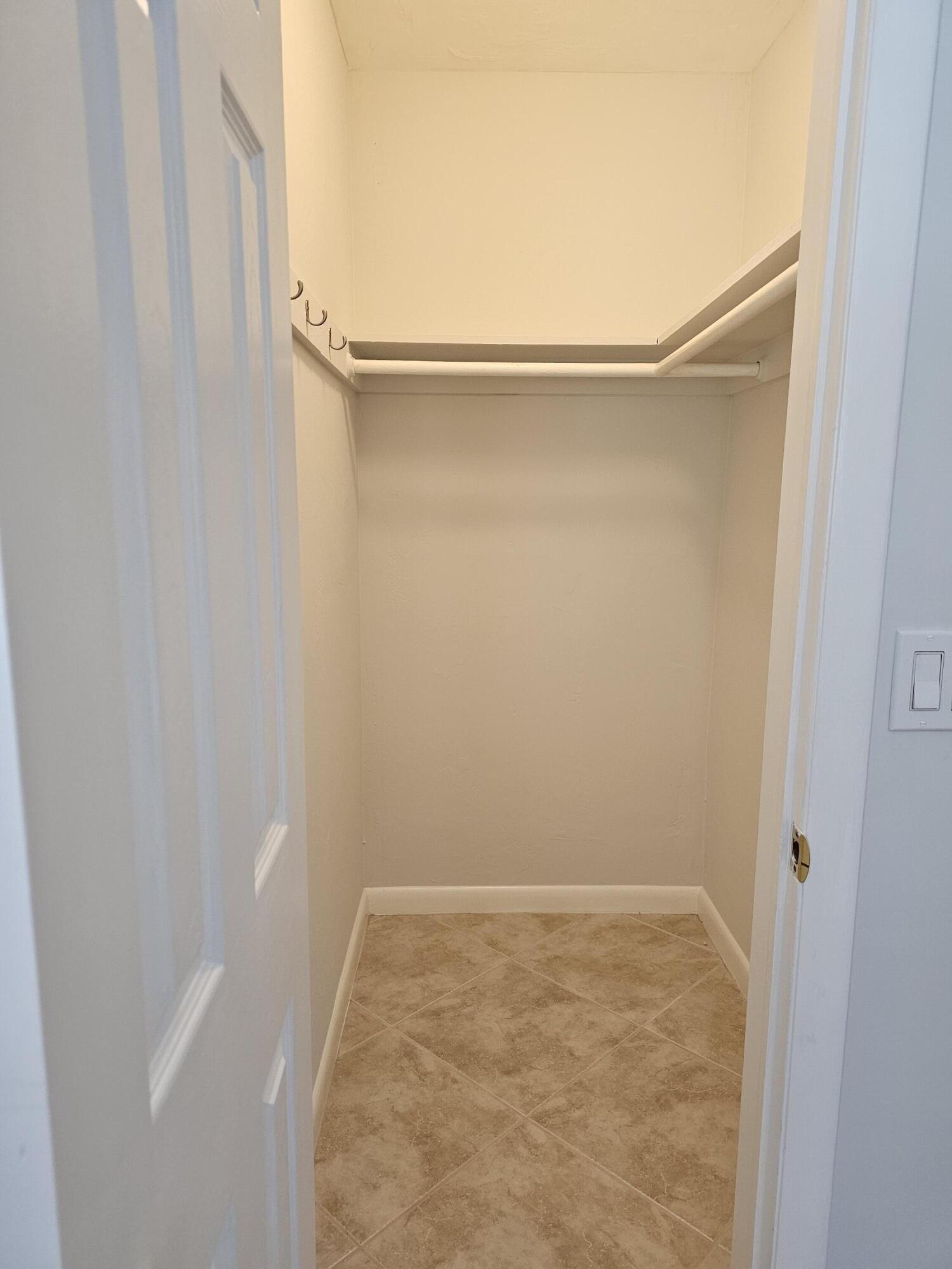 355 Franklin Road Tequesta, FL 33469 - Photo 21 of 33 Guest walk-in closet