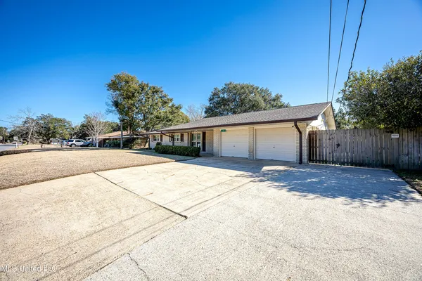 $260,000 | 4 Northwood Drive, Long Beach, MS 39560