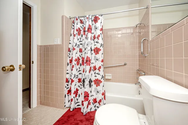 $260,000 | 4 Northwood Drive, Long Beach, MS 39560