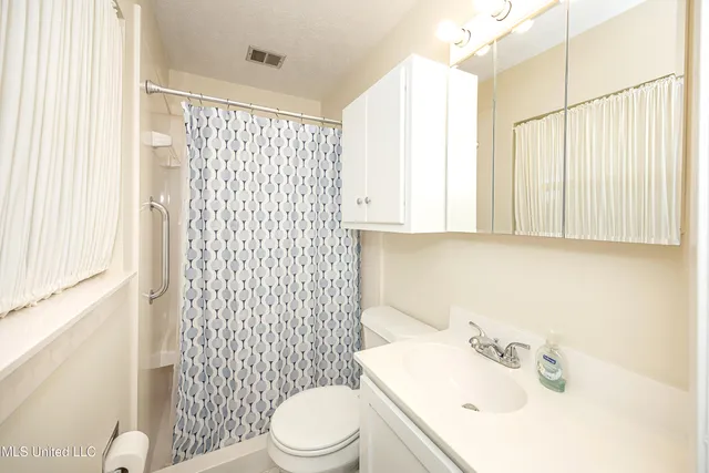 $260,000 | 4 Northwood Drive, Long Beach, MS 39560