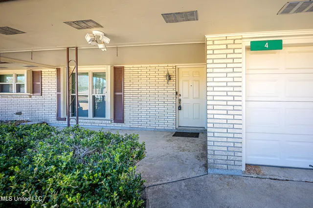 $260,000 | 4 Northwood Drive, Long Beach, MS 39560