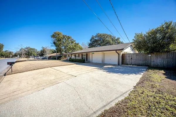 $260,000 | 4 Northwood Drive, Long Beach, MS 39560
