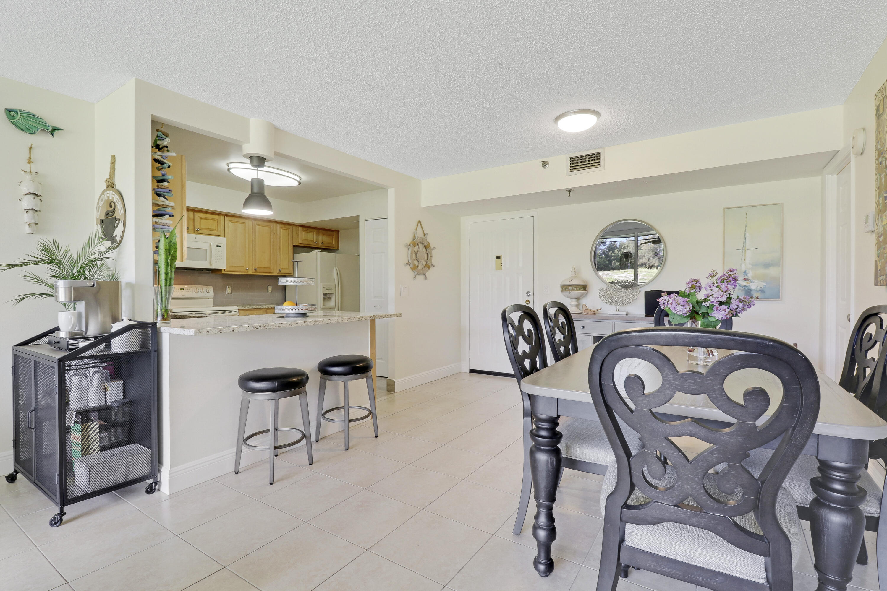 5260 Northwest 2nd Avenue, Unit 101 Boca Raton, FL 33487 - Photo 21 of 26 House-21