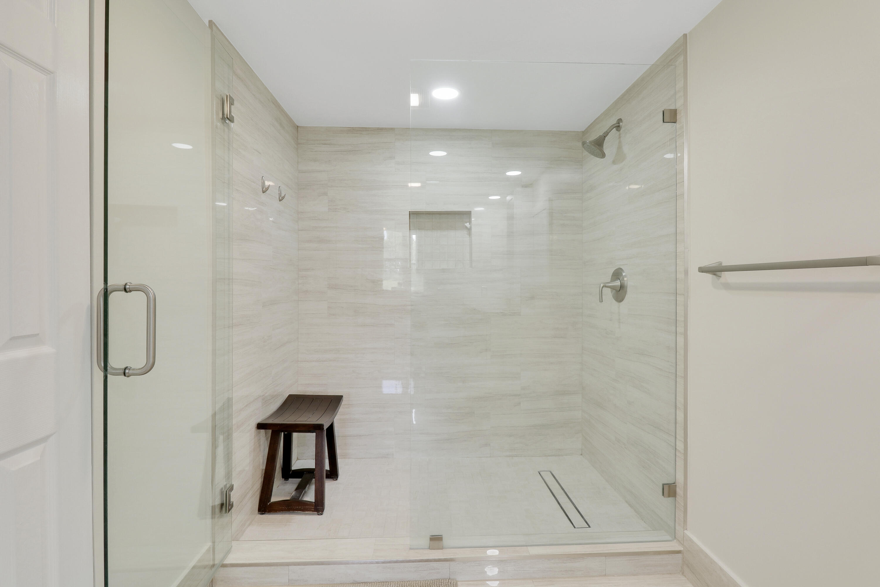 5260 Northwest 2nd Avenue, Unit 101 Boca Raton, FL 33487 - Photo 4 of 26 House-4