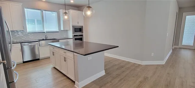 $2,800 | 28564 Sweet Persimmon Drive, Wesley Chapel, FL 33543