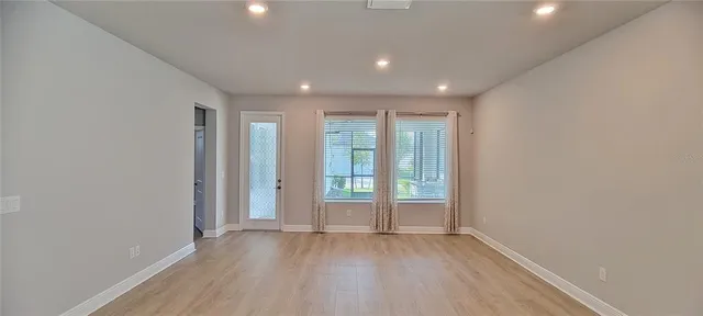 $2,800 | 28564 Sweet Persimmon Drive, Wesley Chapel, FL 33543