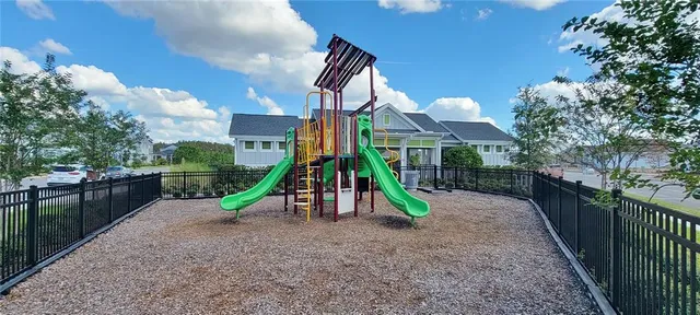 $2,800 | 28564 Sweet Persimmon Drive, Wesley Chapel, FL 33543