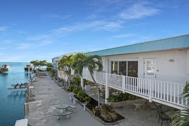 $899,000 | 668 89th Street Ocean, Marathon, FL 33050