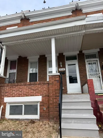 a view of a entryway with a house
