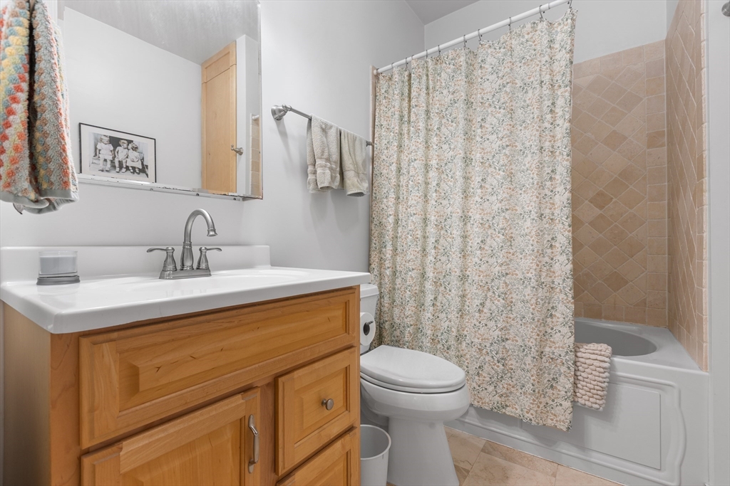 14 O Street, Unit 3 Boston, MA 02127 - Photo 16 of 22