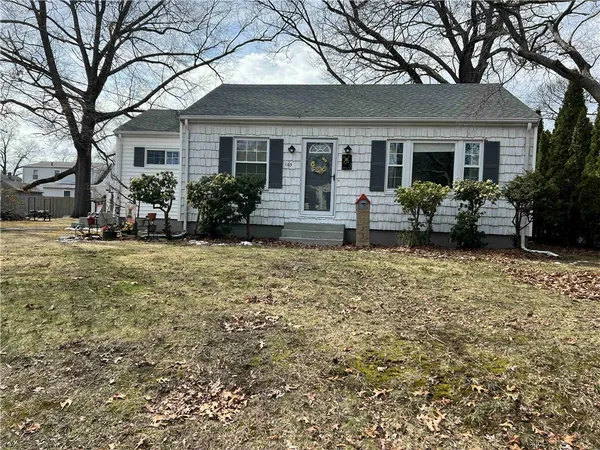 $435,000 | 105 Palmer Avenue, East Providence, RI 02915