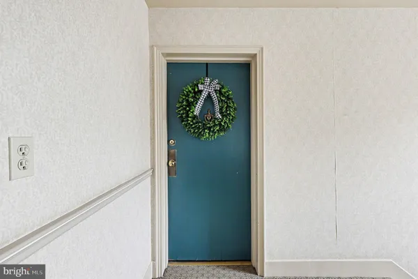 $315,000 | 2873 South Buchanan Street, Unit C2, Arlington, VA 22206