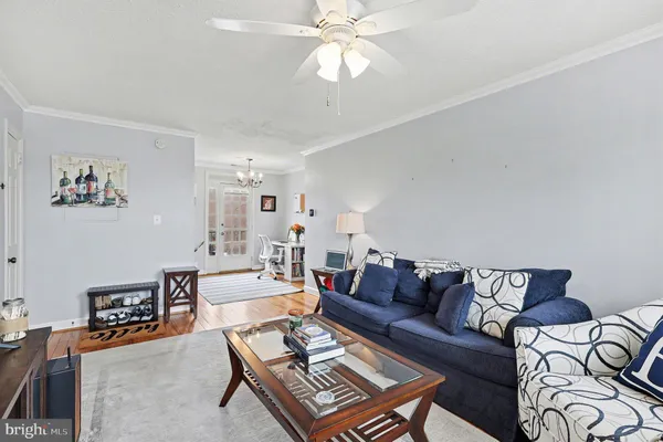 $315,000 | 2873 South Buchanan Street, Unit C2, Arlington, VA 22206