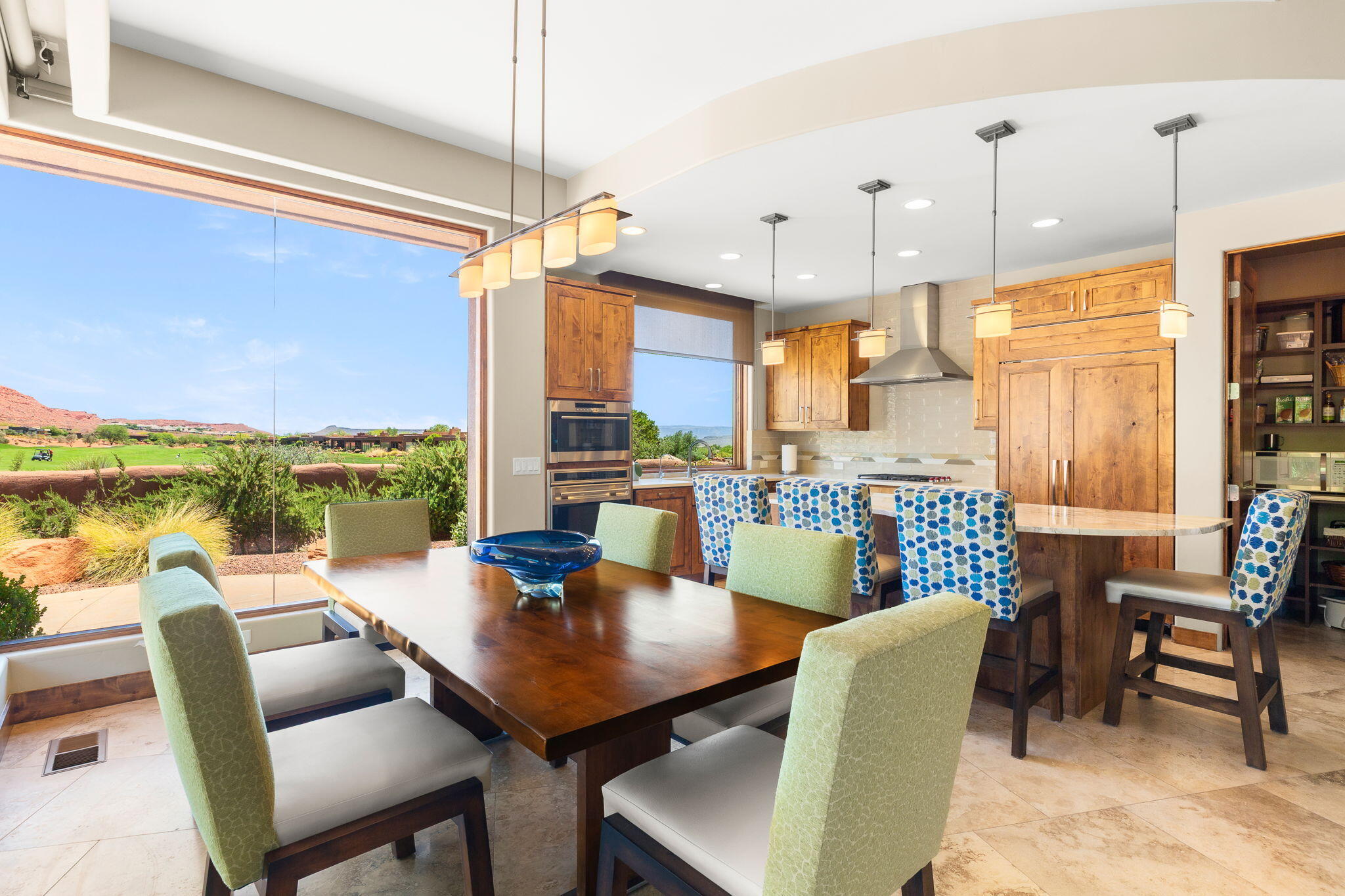 2410 Entrada Trail, Unit 3 St. George, UT 84770 - Photo 26 of 53 Dining Area - Kitchen