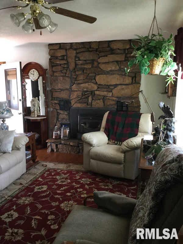 400 Heern Road Cobden, IL 62920 - Photo 6 of 18 Gallery Image 6