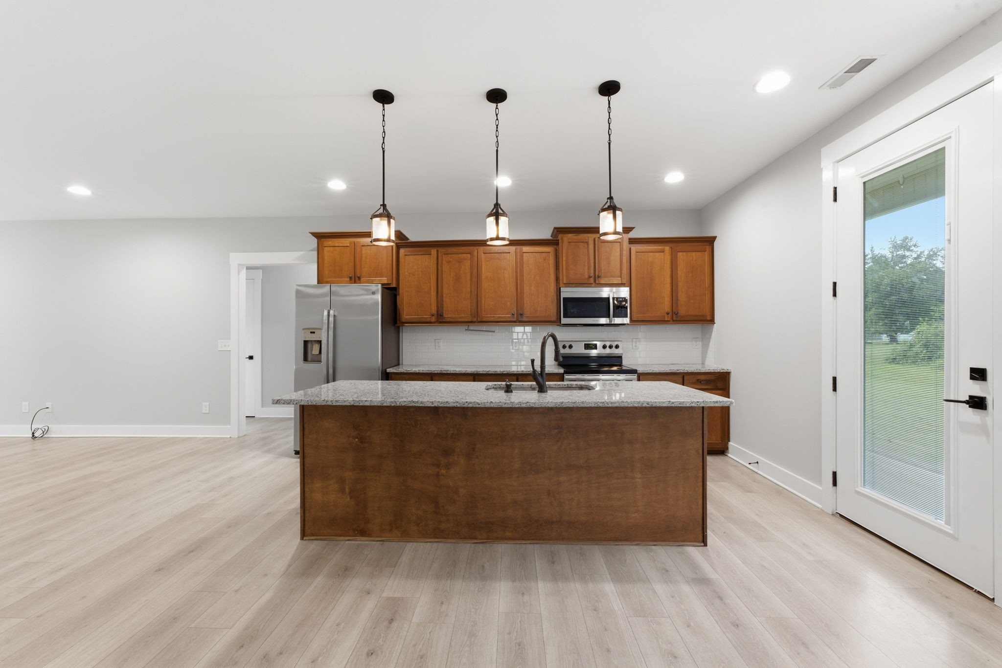 2648 Wayside Road Manchester, TN 37355 - Photo 11 of 33 Gallery Image 11