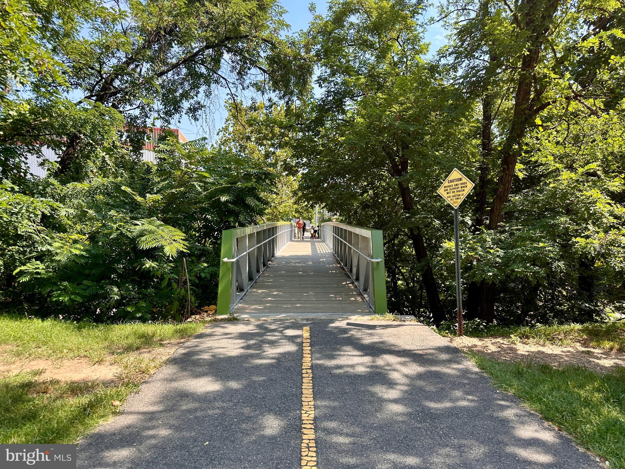 4619 28th Road South, Unit B Arlington, VA 22206 - Photo 30 of 39 Pop on the 4 Mile Run Trail, just down the street