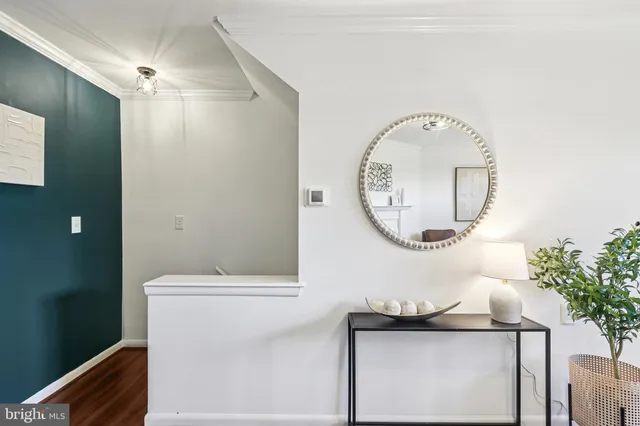 $400,000 | 4619 28th Road South, Unit B, Arlington, VA 22206