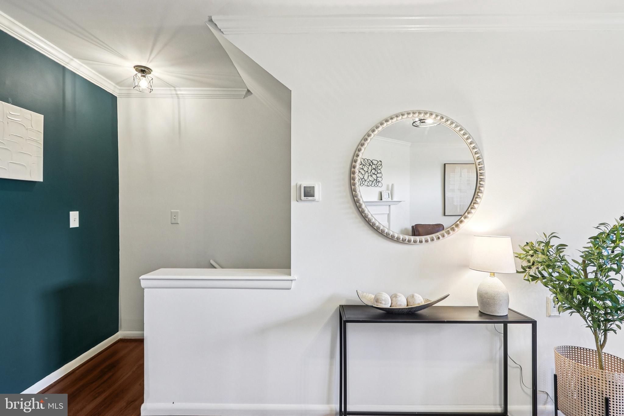 4619 28th Road South, Unit B Arlington, VA 22206 - Photo 3 of 39 2 Level Home