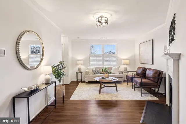 $400,000 | 4619 28th Road South, Unit B, Arlington, VA 22206