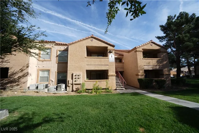 $1,495 | 1150 North Buffalo Drive, Unit 1112, Las Vegas, NV 89128