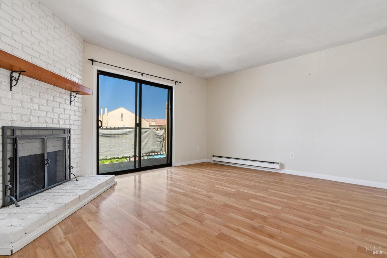 100 Marin Center Drive, Unit 70 San Rafael, CA 94903 - Photo 11 of 23