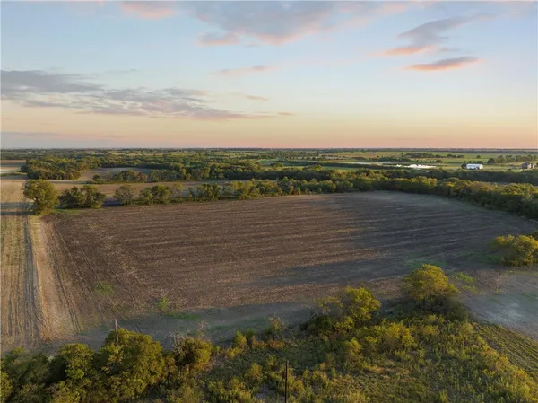 $2,100,000 | 22 East State Highway 22, Bynum, TX 76631