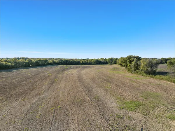 $2,100,000 | 22 East State Highway 22, Bynum, TX 76631
