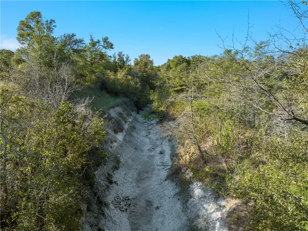 $2,100,000 | 22 East State Highway 22, Bynum, TX 76631