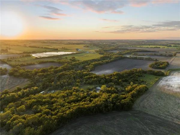 $2,100,000 | 22 East State Highway 22, Bynum, TX 76631