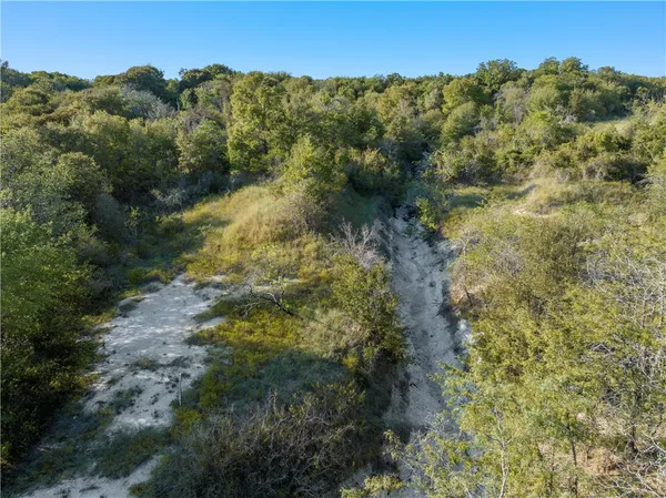 $2,100,000 | 22 East State Highway 22, Bynum, TX 76631