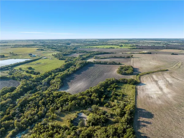 $2,100,000 | 22 East State Highway 22, Bynum, TX 76631
