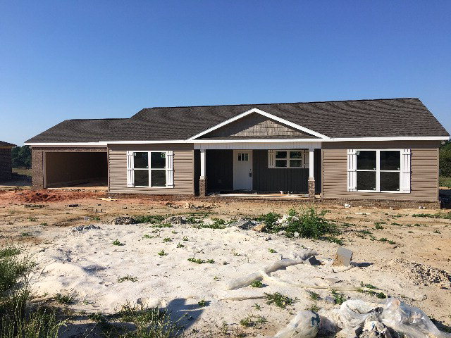 1980 Middleton Road Dothan, AL 36301 - Photo 1 of 1 Main View