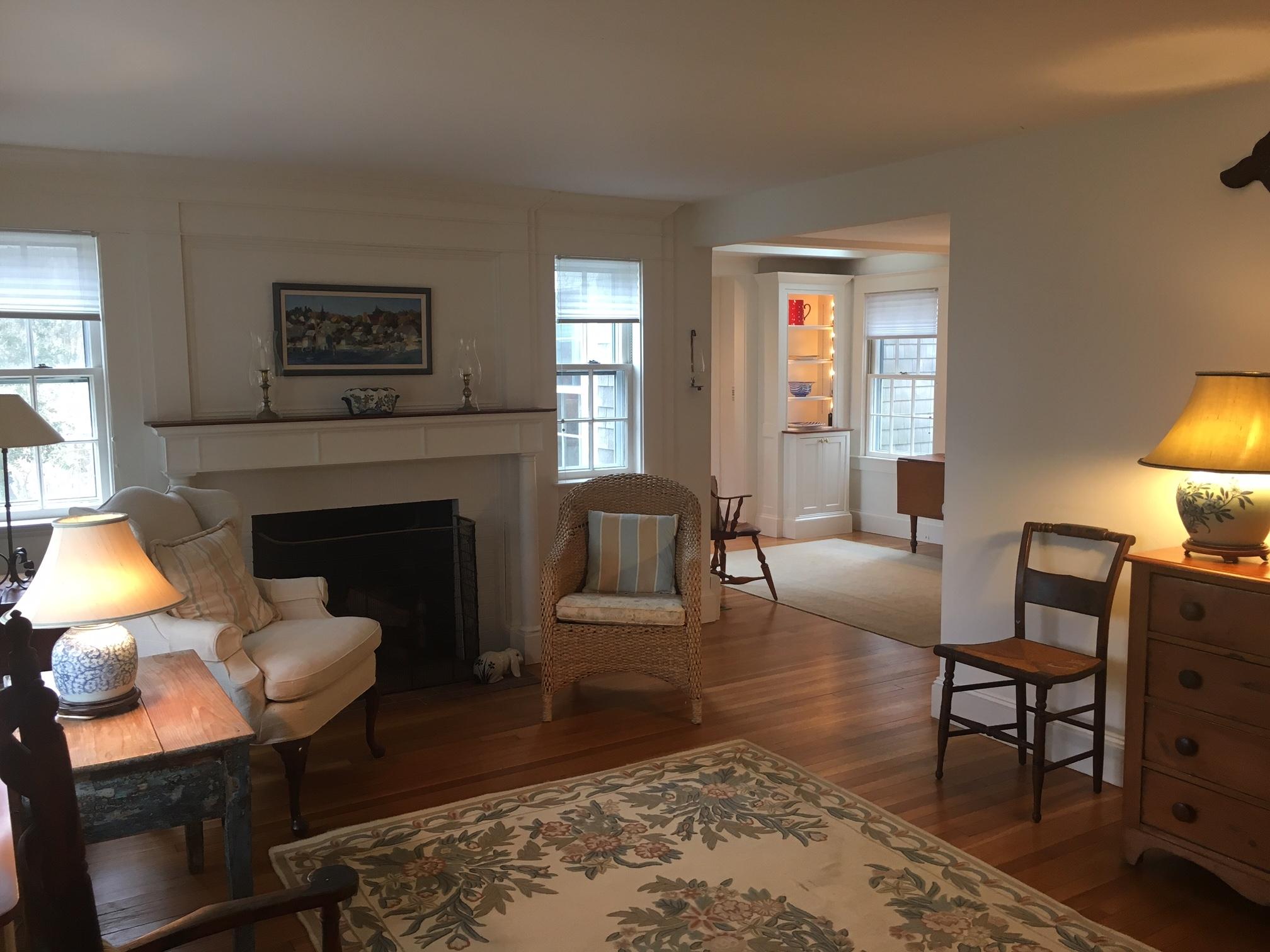10 Harbor View Road Tisbury, MA 02568 - Photo 32 of 34 Living