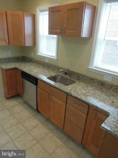 4636 Harcourt Road Baltimore, MD 21214 - Photo 12 of 28 Kitchen