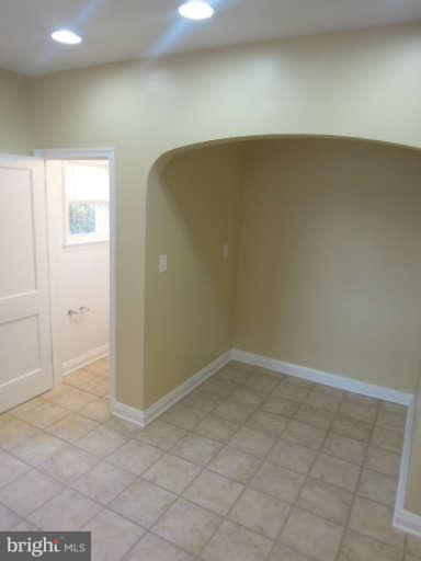 4636 Harcourt Road Baltimore, MD 21214 - Photo 14 of 28 Kitchen