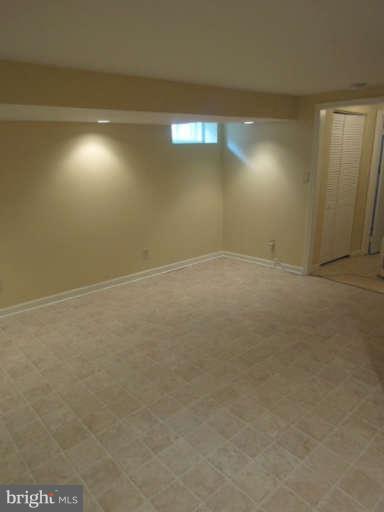 4636 Harcourt Road Baltimore, MD 21214 - Photo 23 of 28 Family Room