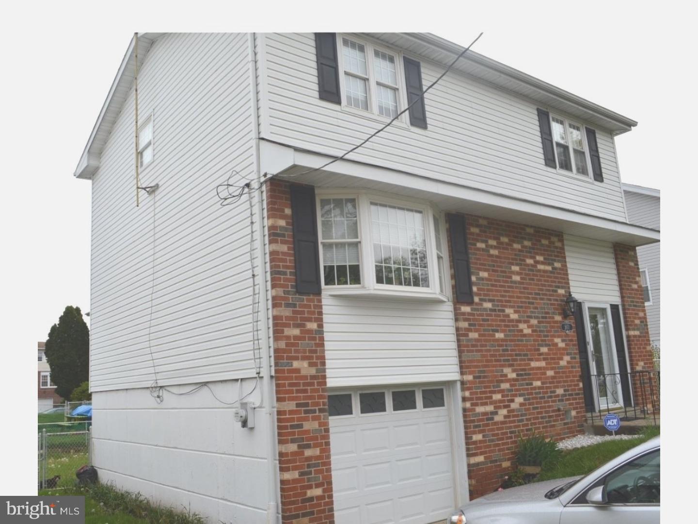 2071 Red Lion Road Philadelphia, PA 19115 - Photo 3 of 25 Exterior Front